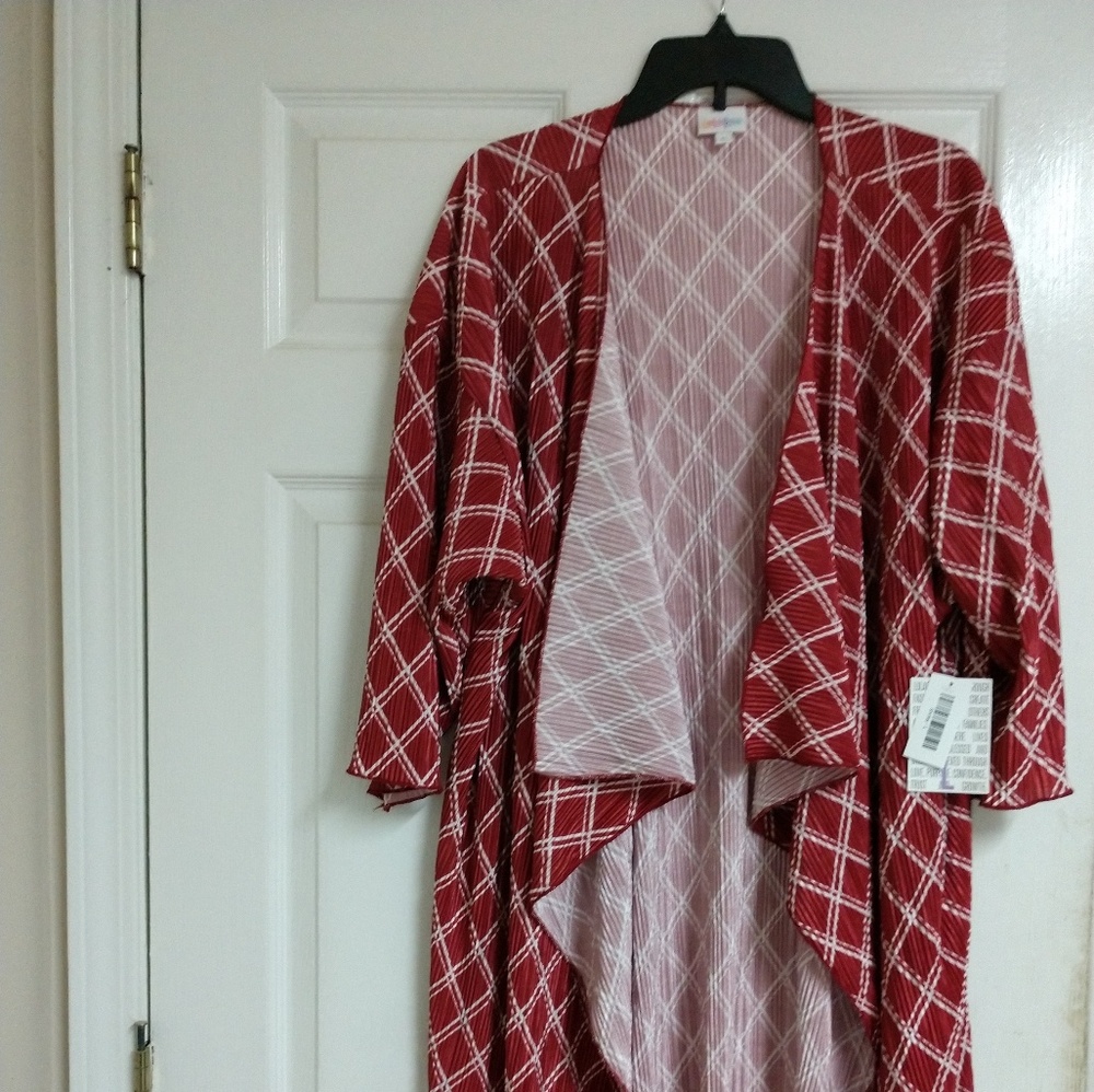 LuLaroe Shirley